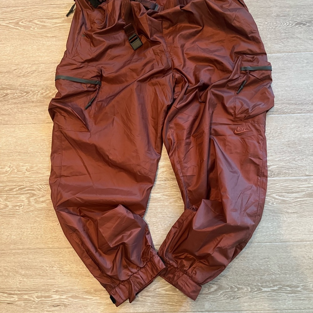 Nike Tech Pack Cargo Pants XL NWOT